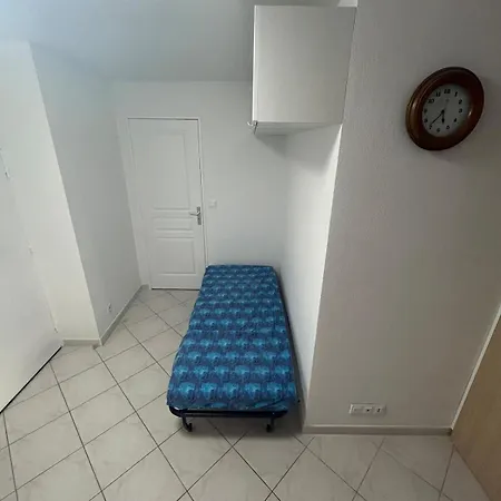 Apartment Sea View 32